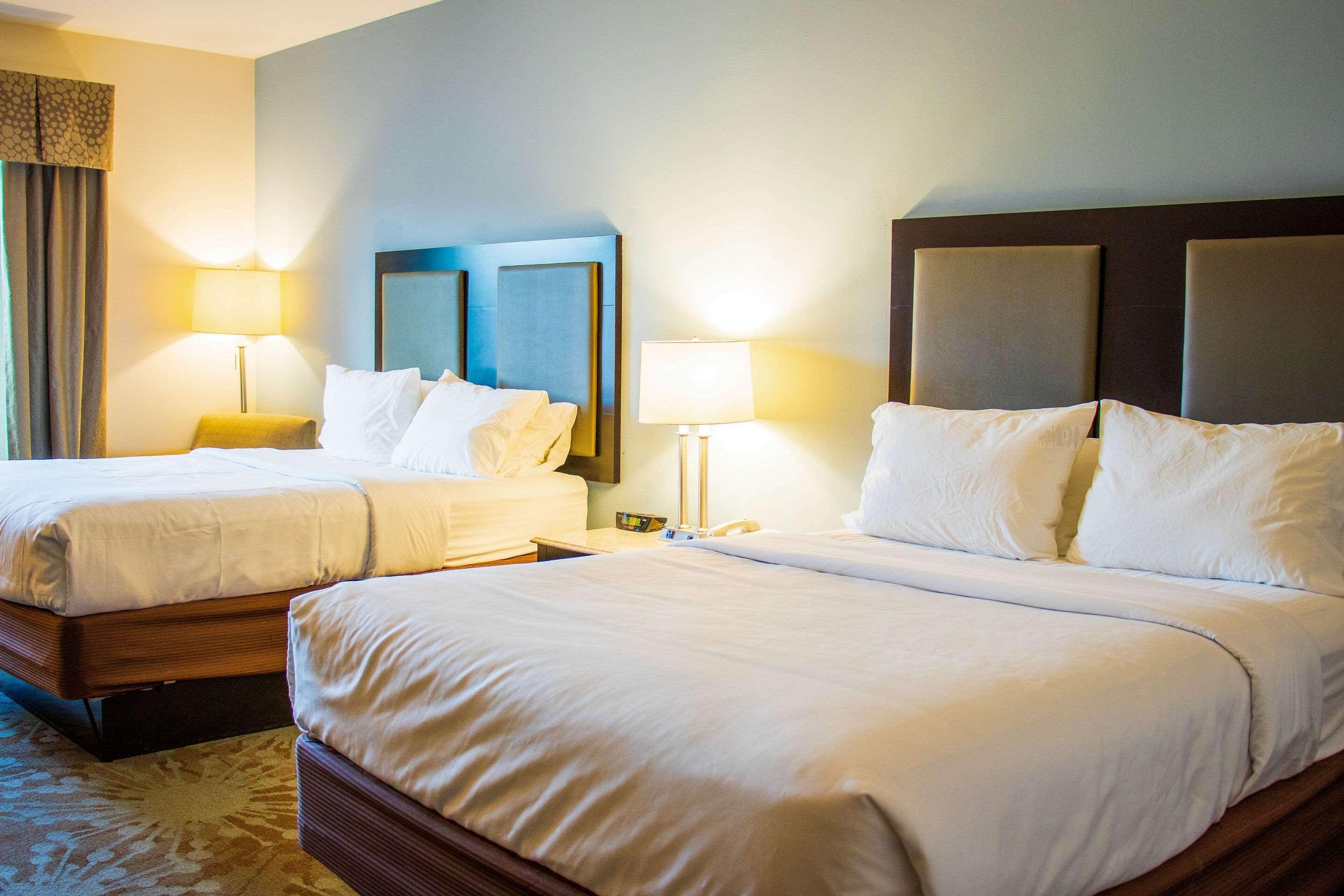 Comfort Inn & Suites Plainville-Foxboro Εξωτερικό φωτογραφία