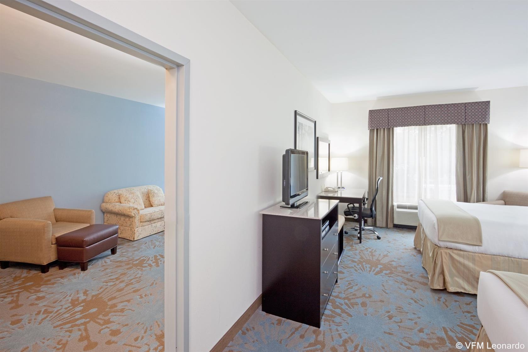 Comfort Inn & Suites Plainville-Foxboro Εξωτερικό φωτογραφία